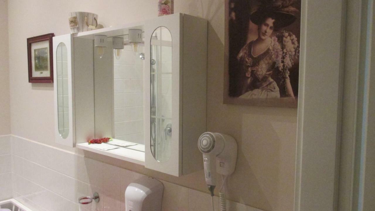 Relais"La Cappuccina" Rooms&Apartments อัสซิซี ภายนอก รูปภาพ